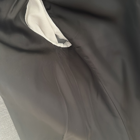 Club Monaco Italian Tropical Wool Blazer *hole in left elbow - Picture 7 of 7